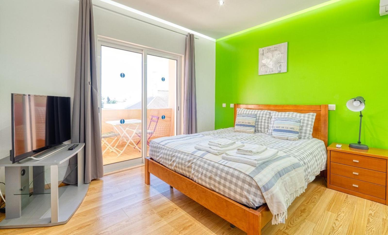 Full Private 300Sqm Villa Jacuzzi Heated Pool Ideal & Quiet Location Albufeira Eksteriør bilde