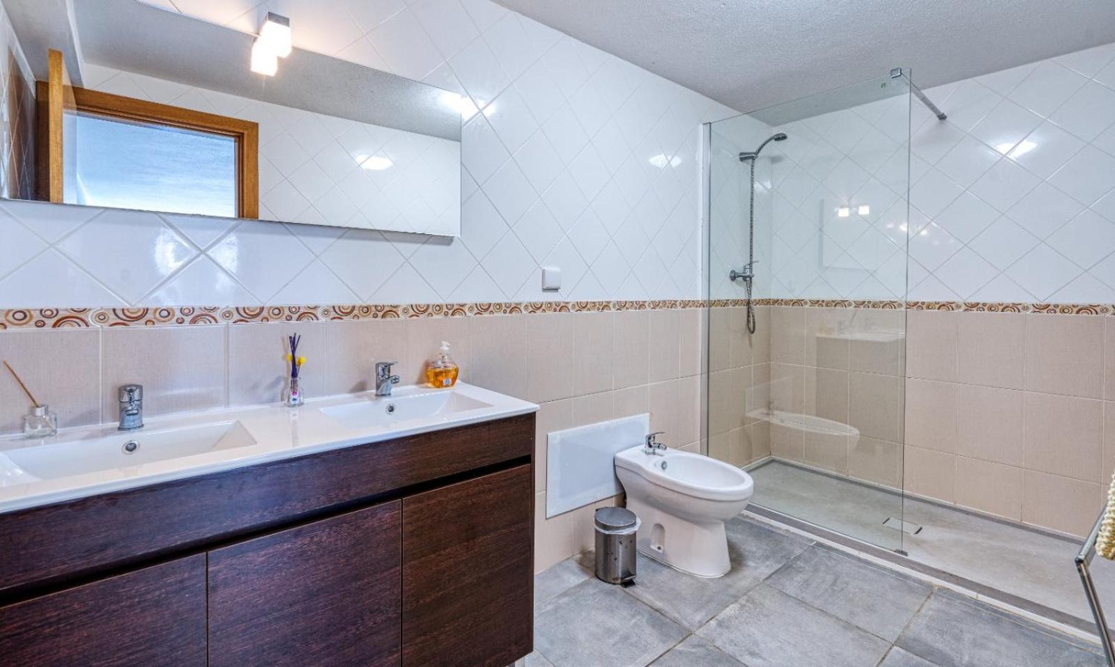 Full Private 300Sqm Villa Jacuzzi Heated Pool Ideal & Quiet Location Albufeira Eksteriør bilde